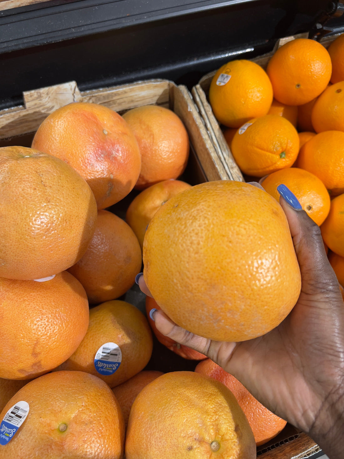 "Are the fruits and flowers in your gift boxes real?"